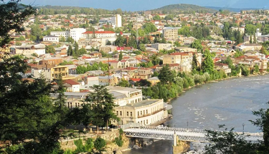 Эксклюзивная квартира в самом сердце Старого Кутаиси — Фото 2