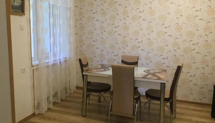 Зеленый дом в Боржоми — Фото 12