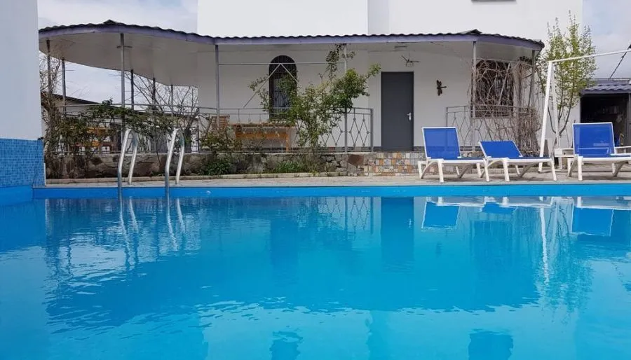 Laguna Villa with Sauna, Pool, Billiards & Garden at Bazaleti Lake — Фото 10