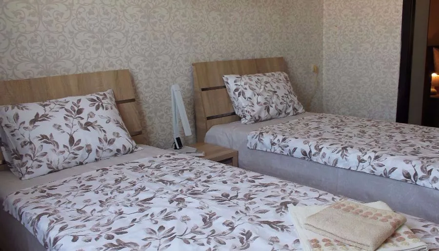 В старом городе — Фото 15