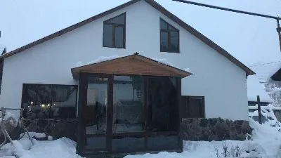 Коттедж на Тамар Мепе